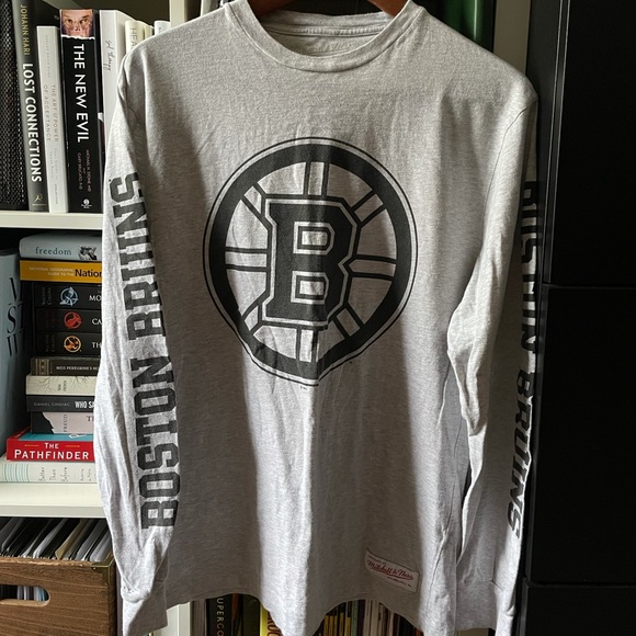 Mitchell & Ness Other - Mitchell & Ness Boston Bruins LS - RARE